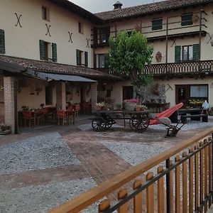 Hôtel Al Fienile à Orzano Exterior photo
