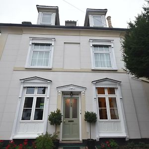 Bed and Breakfast Gordon House à Wimborne Minster Exterior photo