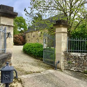 Gîte de la Butte Le Molay-Littry Exterior photo