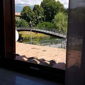 Appartement Casa Sigiu - Il Fiume à Rieti Exterior photo