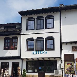 Hotel Часовника à Tryavna Exterior photo