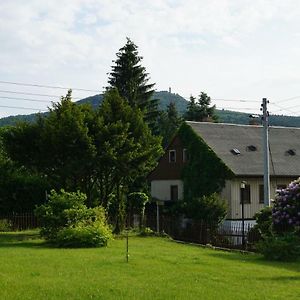 Villa Ferienhaus Lusatia Am Toepfer à Kurort Oybin Exterior photo