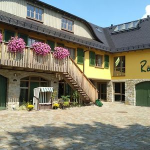 Hotel Pension Raupennest mit Blockhaussauna à Bautzen Exterior photo