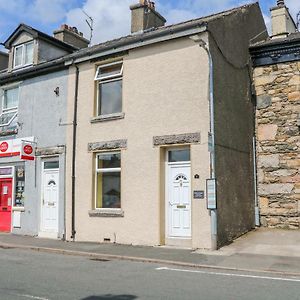 Molly'S Cottage Grange-over-Sands Exterior photo