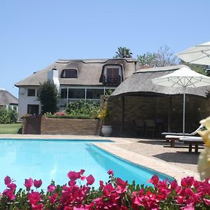 Acara Guest Cottages Stellenbosch Exterior photo