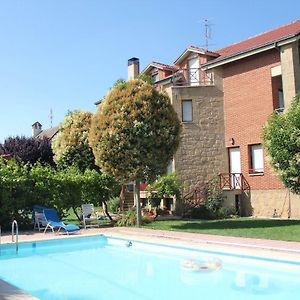 Villa Preciosa Casa Independiente Con Piscina Cubierta Y Gran Jardin Privados à Haro Exterior photo