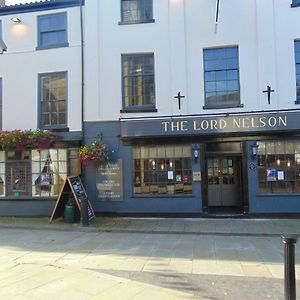 Hotel The Lord Nelson à Brigg Exterior photo