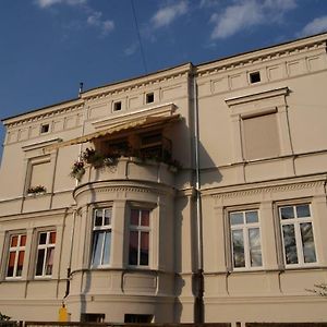 Appartement Przyjazne Mieszkanie Na Starym Miescie à Gniezno Exterior photo