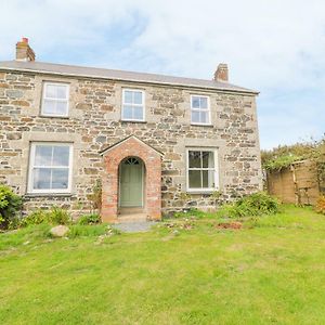 Villa Poldowrian Farmhouse à Helston Exterior photo