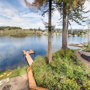 Villa The Oasis On Devils Lake à Lincoln City Exterior photo