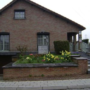 Bed and Breakfast Le Castillon à Trivieres Exterior photo