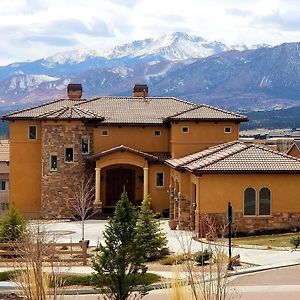 Bed and Breakfast Chateau du Pikes Peak, a Tuscany Retreat à Colorado Springs Exterior photo