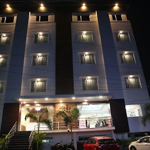 Hotel Capital O 29581 Rohini Jazz à Visakhapatnam Exterior photo