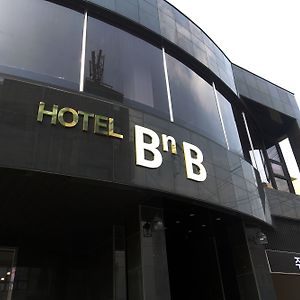 Gallery Hotel Bnb Jeju Exterior photo