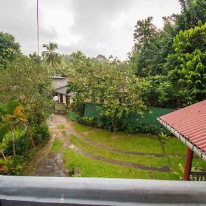 Yoho Mount Inn Bungalow Kandy Exterior photo