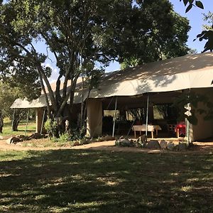 Hotel Jackleberry Safaris à Réserve nationale du Masai Mara Exterior photo