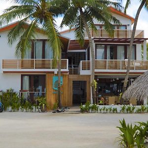 Hotel Kinan Retreat à Fulidhoo Exterior photo