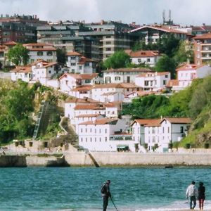 Happy Home Getxo Beach Exterior photo