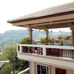 Hôtel Happy House At Maesalong à Chiang Rai Exterior photo