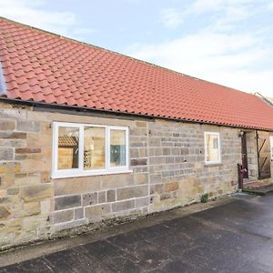 Stable Cottage Whitby Exterior photo
