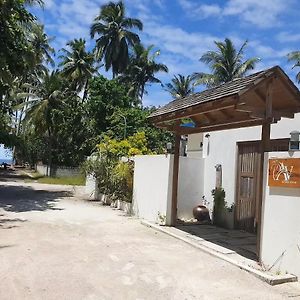 Hotel Asaa View Maldives à Feridhoo Exterior photo