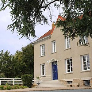 Hotel La Maison du Parc à Les Épesses Exterior photo