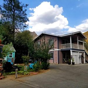 Sacred Mtn River Suites Kernville Exterior photo