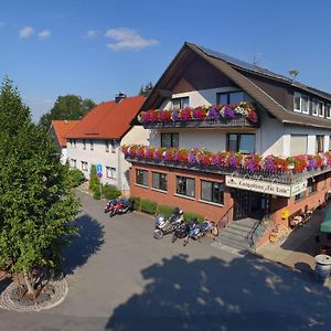 Hotel Landgasthaus Zur Linde à Uslar Exterior photo