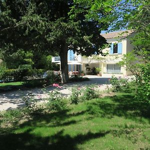 Bed and Breakfast La Luberonne à Lourmarin Exterior photo