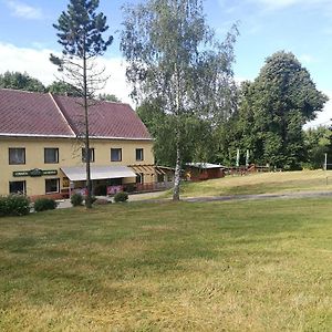 Hotel Penzion Chata Na Mlyne à Horni Mesto Exterior photo