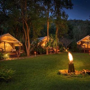 Hotel Hintok River Camp à Ban Huai Maenam Noi Exterior photo