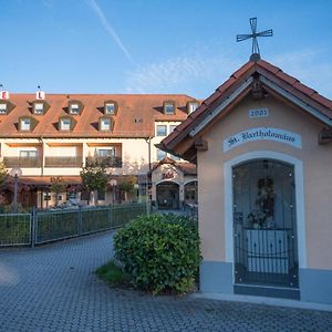 Hotel Bartholomaeus Zeitlarn Exterior photo