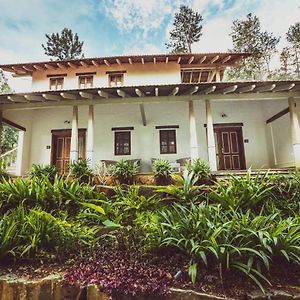 Hotel Shambala Yercaud Exterior photo