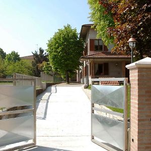 Bed and breakfast Bed & Breakfast Torrechiara Exterior photo