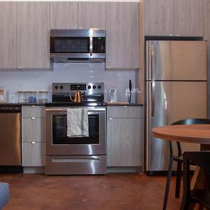Eco Friendly Loft In Center City, Contactless Check In - Hive Room Philadelphie Exterior photo