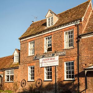 Hotel Oyo The Hardwicke Arms à Arrington Exterior photo