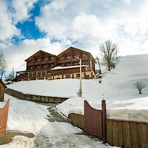 Hotel Georgiy à Oryavchyk Exterior photo