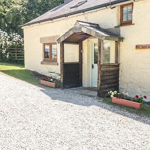 Villa Lower West Curry Farmhouse à Launceston Exterior photo