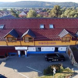 Hotel Penzion U Holuba à Hradčovice Exterior photo