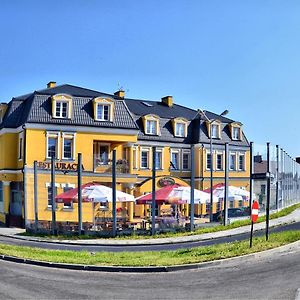 Hotel U Schabinskiej - Jedzenie I Spanie W Jasle à Jasło Exterior photo