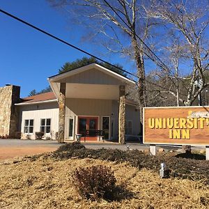 University Inn Cullowhee Exterior photo