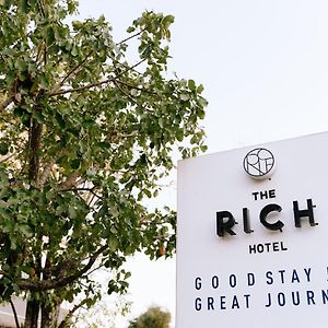 The Rich Hotel Nakhon Ratchasima Exterior photo