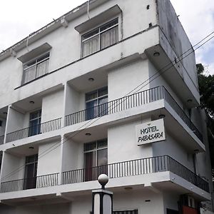 Pabasara Hotel Kiribathgoda Exterior photo