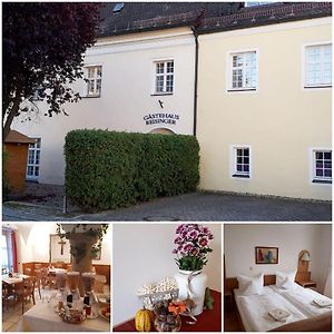 Bed and Breakfast Gaestehaus Reisinger à Straubing Exterior photo