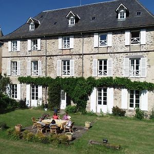 Bed and breakfast Chateau de Savennes - Caveau de sabrage Exterior photo