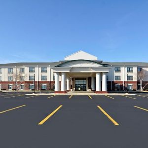 Holiday Inn Express Hotel & Suites Fort Atkinson, An Ihg Hotel Exterior photo