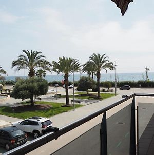 Appartement Apartamento Con Balcon Ideal Familias. Vista Mar à Pineda de Mar Exterior photo
