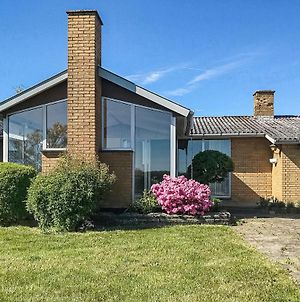 Beautiful home in Rønne w/ WiFi&4 Bedrooms Exterior photo
