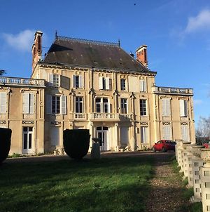 Bed and Breakfast Chateau Nevers à Varennes-Vauzelles Exterior photo
