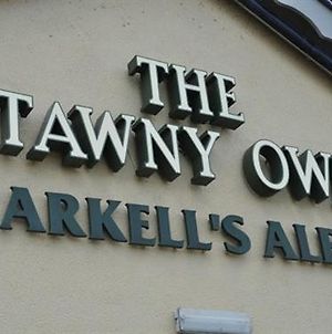 Hôtel The Tawny Owl à Swindon Exterior photo